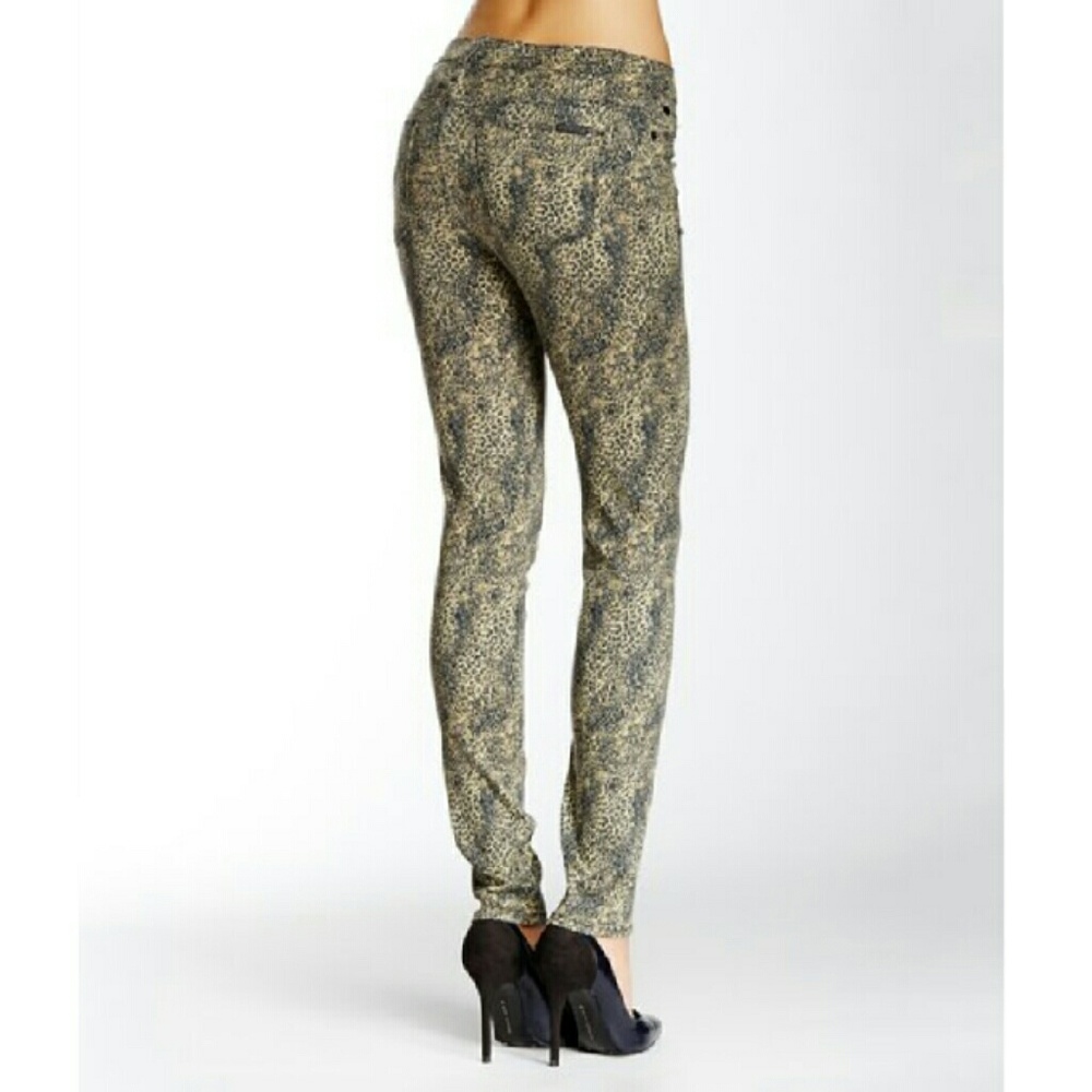 Hudson Nico Leopard Skinny Jeans - Picture 4 of 6